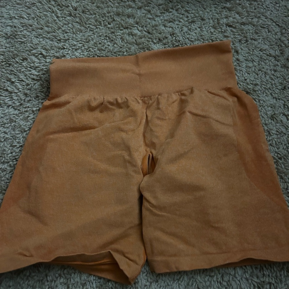 NVGTN Women's Brown Bike Shorts